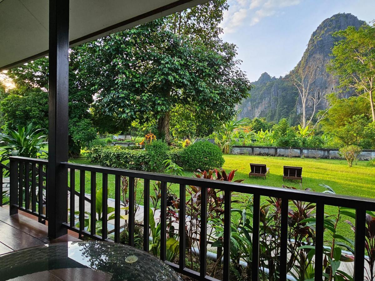 Bearlinbungalow Vang Vieng Exteriér fotografie